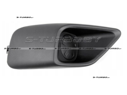 Решетка в бампер (правая) без отв. под противотуманку