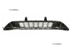 Решетка в бампер, без отв. под противотуманку