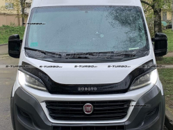 Дефлектор капота, длинный