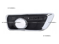 Решетка в бампер (правая) с отв. под противотуманку, с хромом