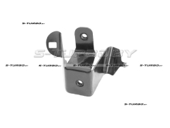 Кронштейн переднего бампера (правый)