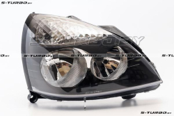 Передняя фара (правая) темная