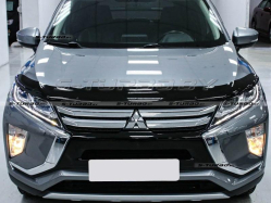 Дефлектор капота