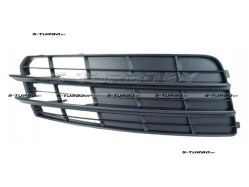 Решетка в бампер (правая) без отв. под противотуманку