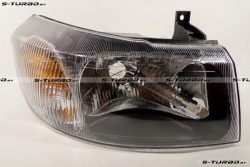 Передняя фара (правая) темная