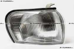 Габарит (правый) белый