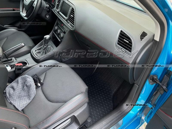 Пассажирский коврик Geyer&Hosaja в салоне Seat Leon III