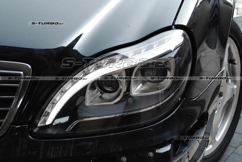Передние фары DAYLIGHT BLACK