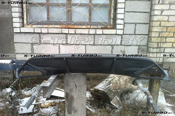 Накладка заднего бампера