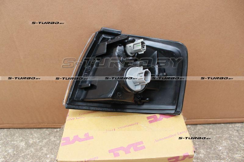 Указатель поворота (правый) 1998-2000, белый