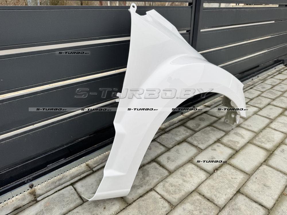 Крыло переднее (правое) без отв. под повторитель, стеклопластик