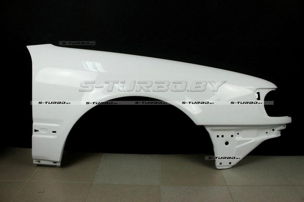 Крыло переднее (правое) без либо с отв. под повторитель, стеклопластик