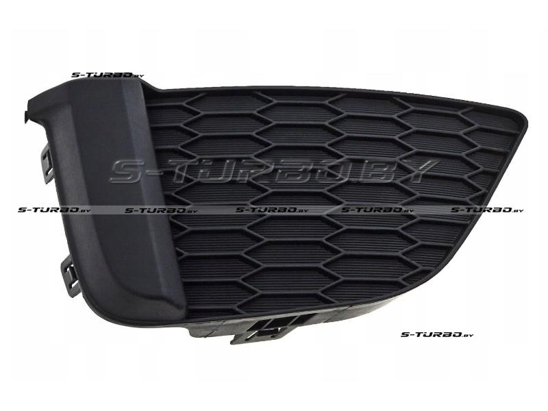 Решетка в бампер (правая) без отв. под противотуманку