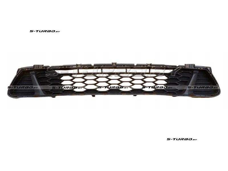 Решетка в бампер (центральная) нижняя