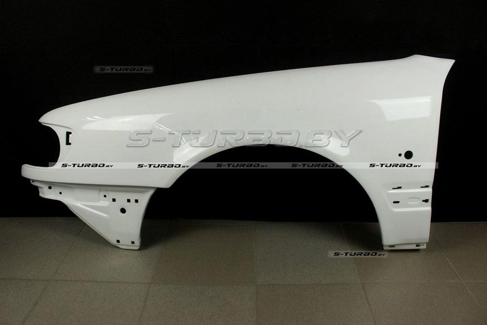 Крыло переднее (левое) с отв. под повторитель, стеклопластик