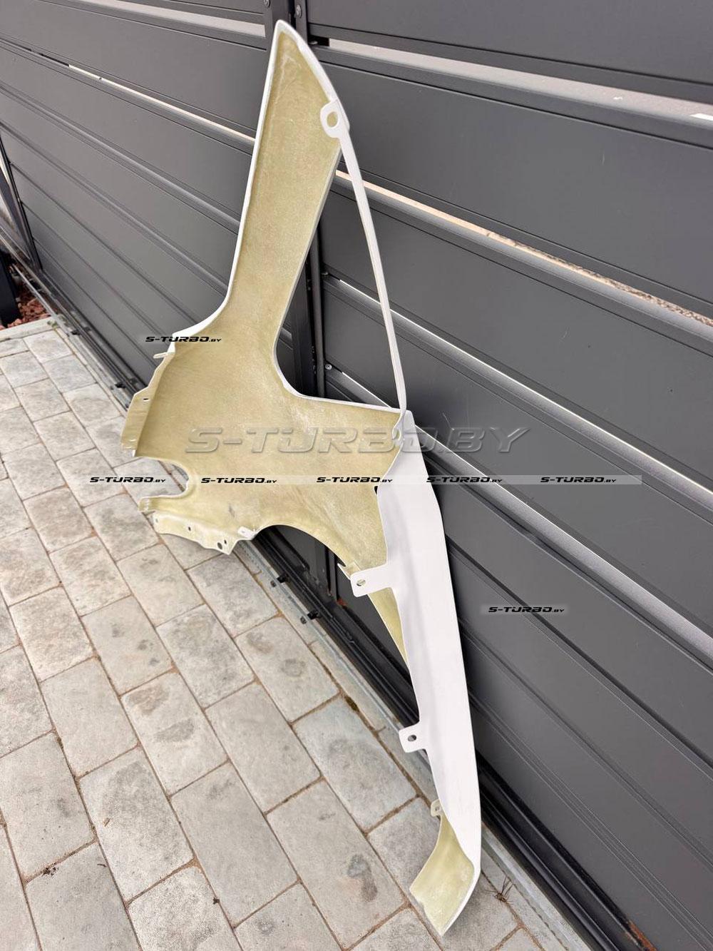 Крыло переднее (правое) стеклопластик