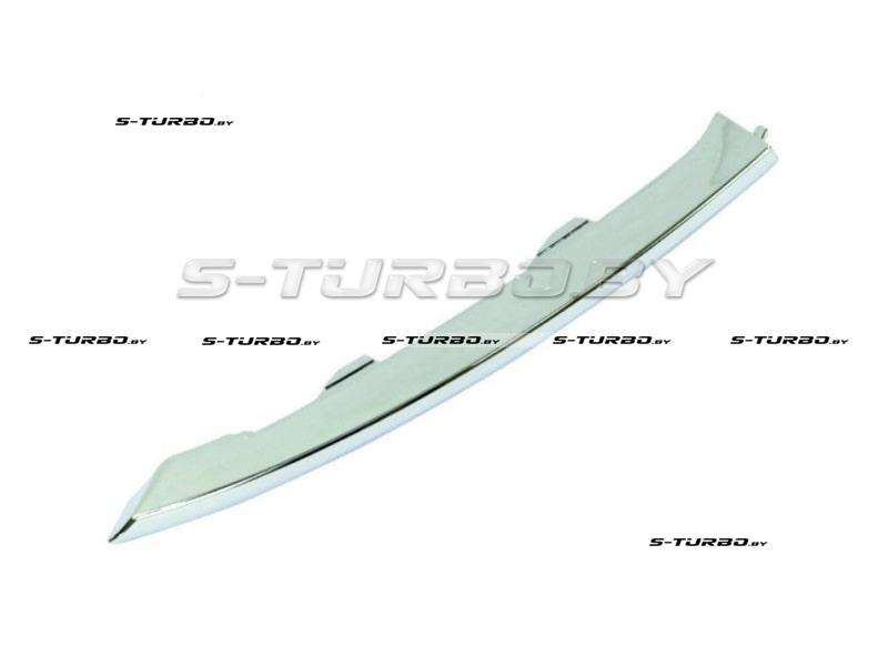 Молдинг переднего бампера (правый) хром