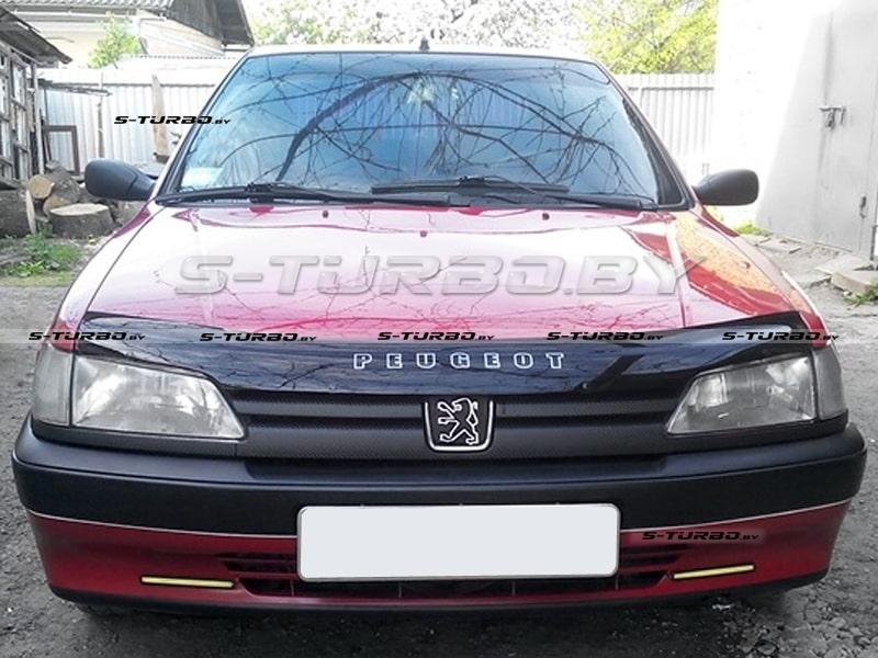 Дефлектор капота