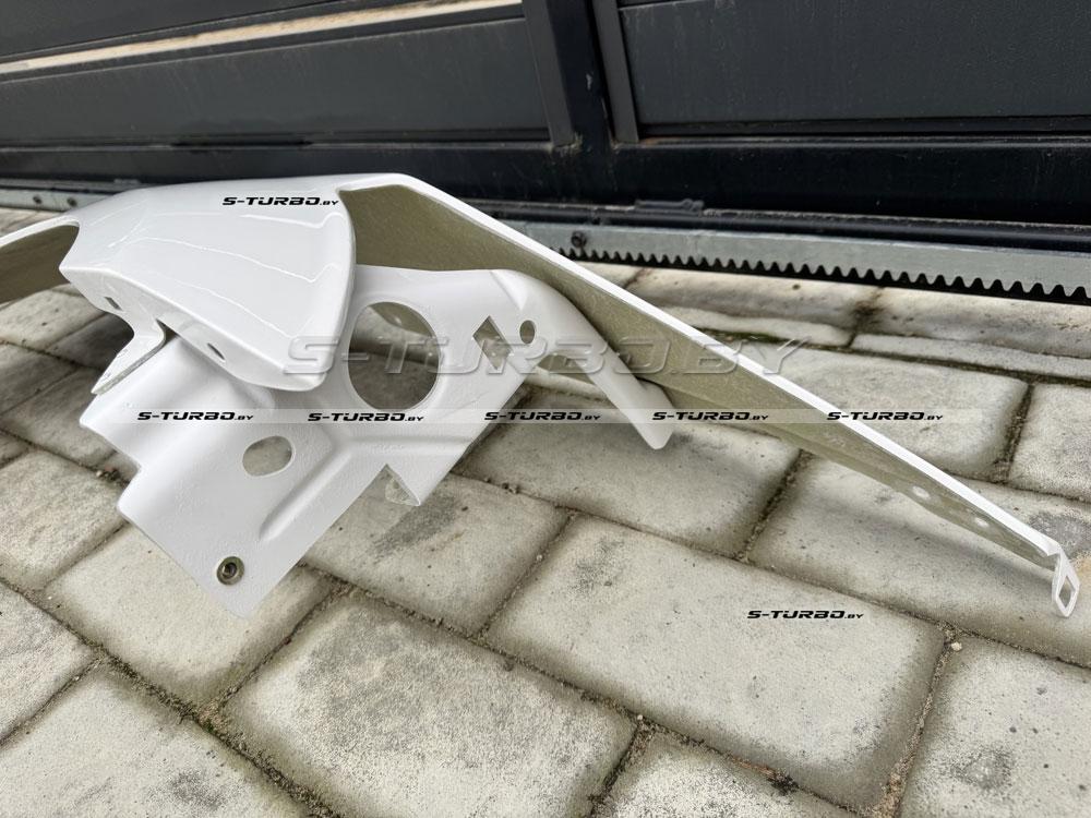 Крыло переднее (правое) без отв. под повторитель, стеклопластик