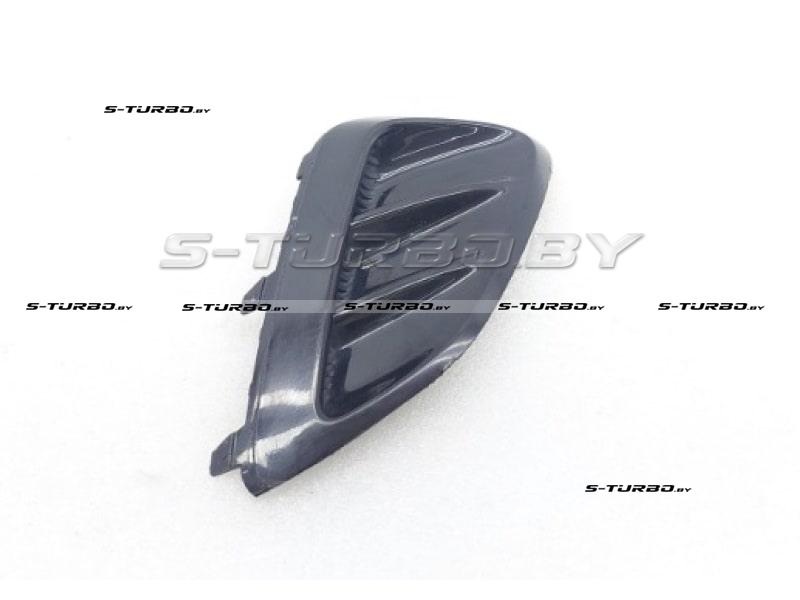 Решетка в бампер (левая) задняя