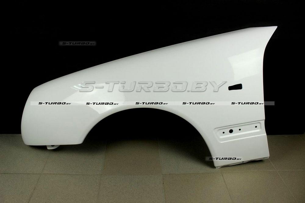 Крыло переднее (левое) с отв. под повторитель, стеклопластик