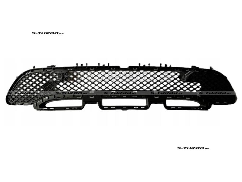 Решетка в бампер (центральная)