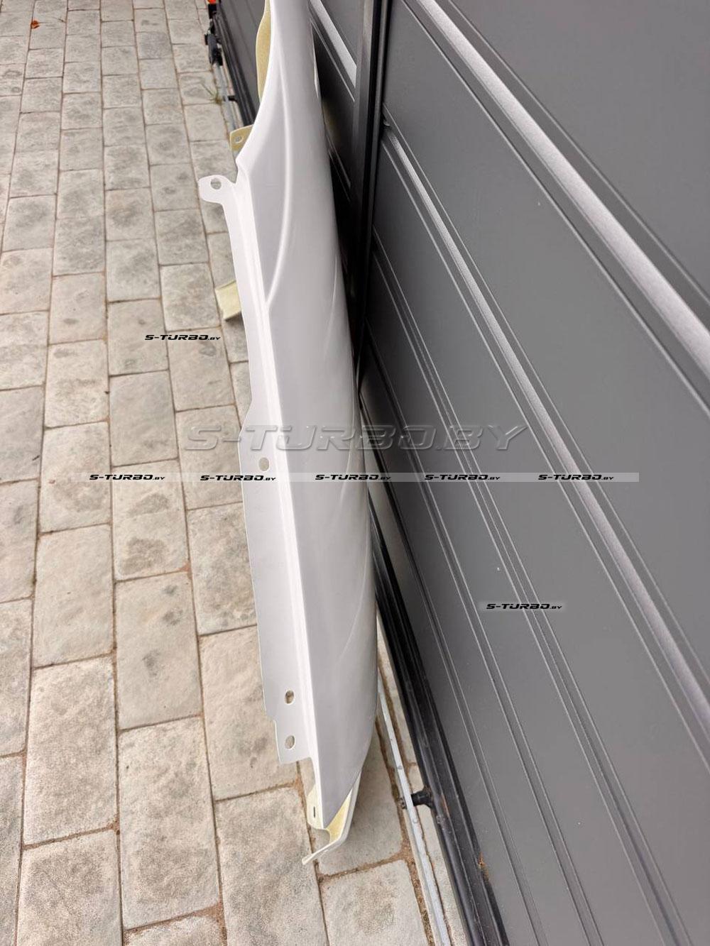 Крыло переднее (левое) стеклопластик