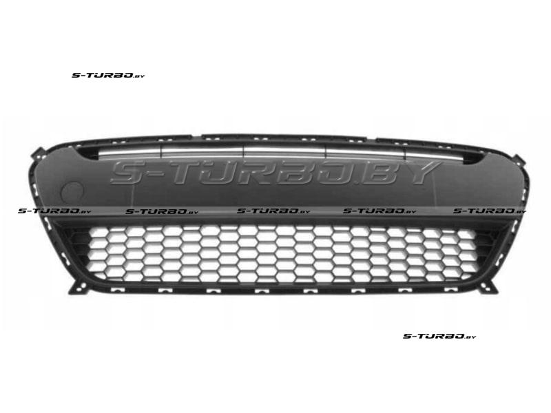 Решетка в бампер (центральная)