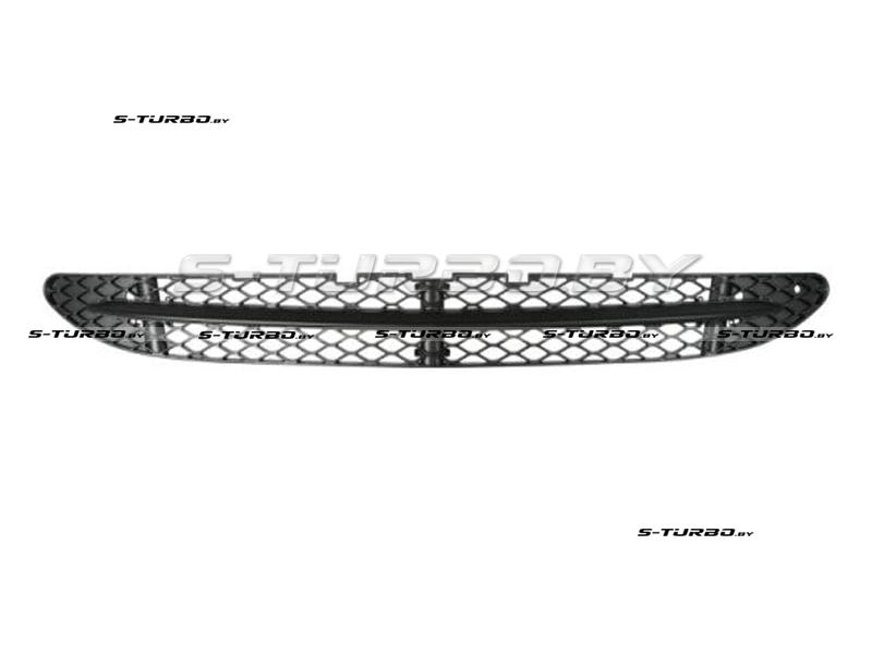 Решетка в бампер (центральная)