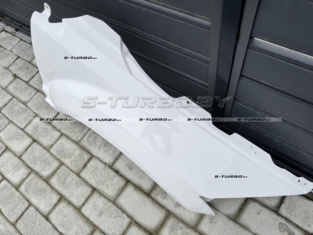 Крыло переднее (правое) без отв. под повторитель, стеклопластик