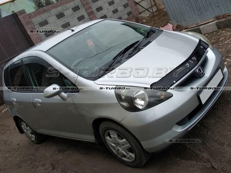 Дефлектор капота