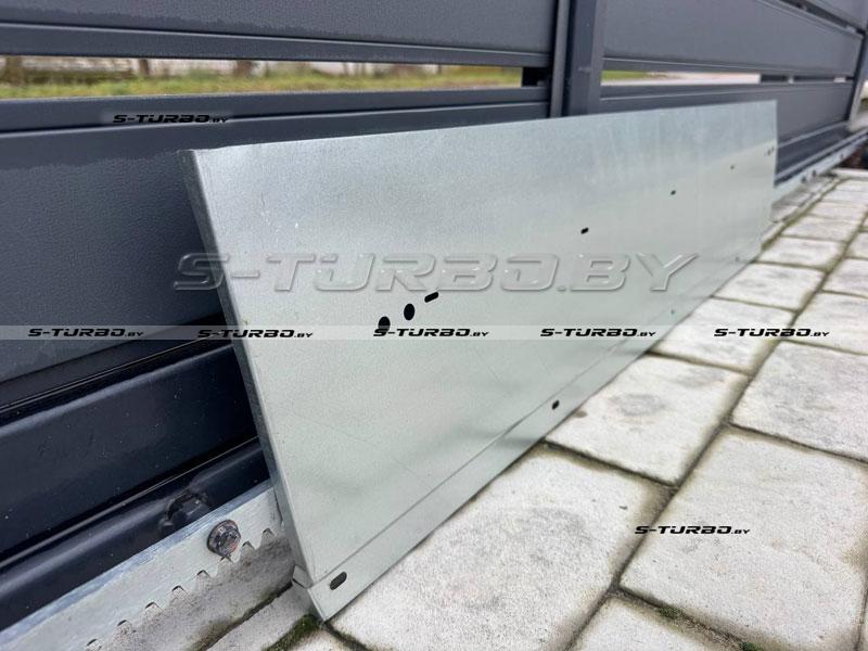 Дверь передняя (левая) нижняя наружная часть, заводской штамп