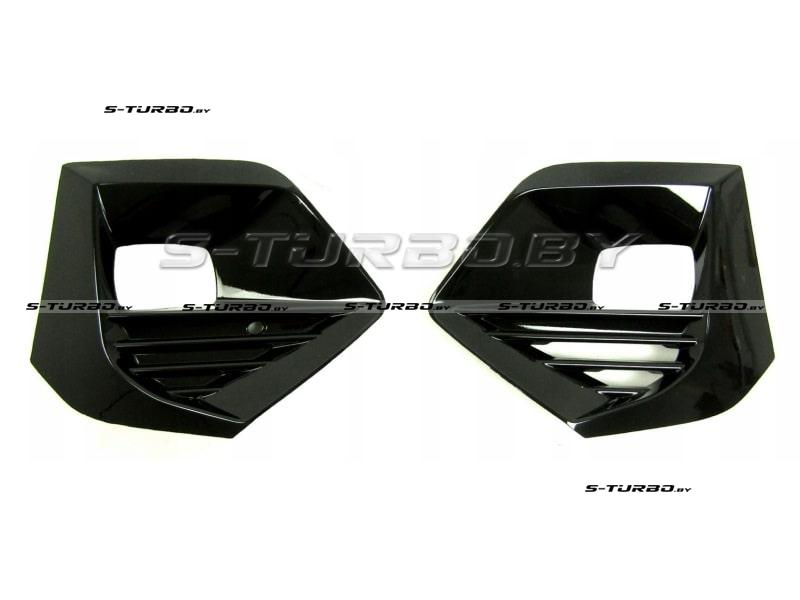 Решетки в бампер (левая+правая) с отв. под противотуманку, глянцевые