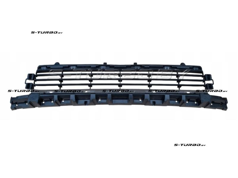 Решетка в бампер (центральная)