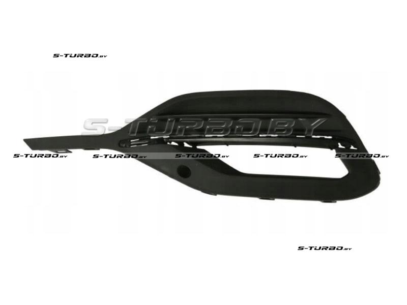 Решетка в бампер (левая) с отв. под противотуманку, 2020-2022