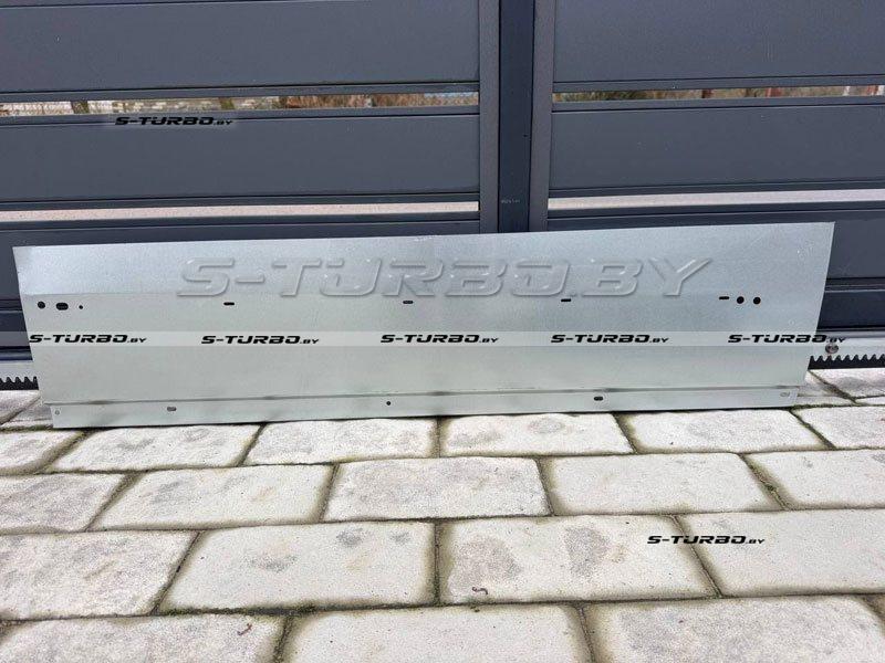 Дверь передняя (правая) нижняя наружная часть, заводской штамп