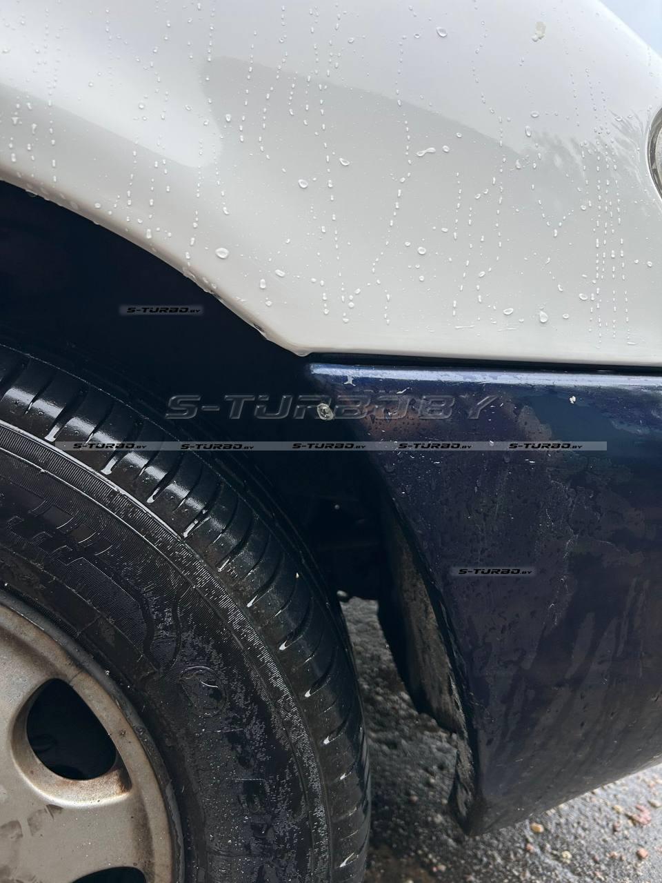 Крыло переднее (правое) стеклопластик