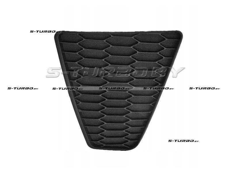 Решетка в бампер (правая) задняя