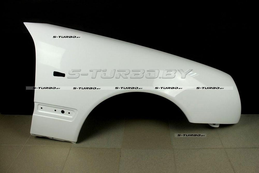 Крыло переднее (правое) с отв. под повторитель, стеклопластик