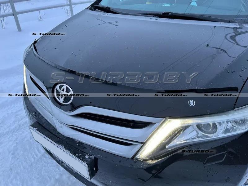 Дефлектор капота, с вырезом под эмблему