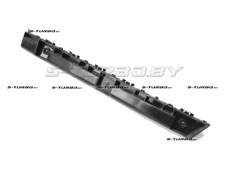 Кронштейн заднего бампера (правый)