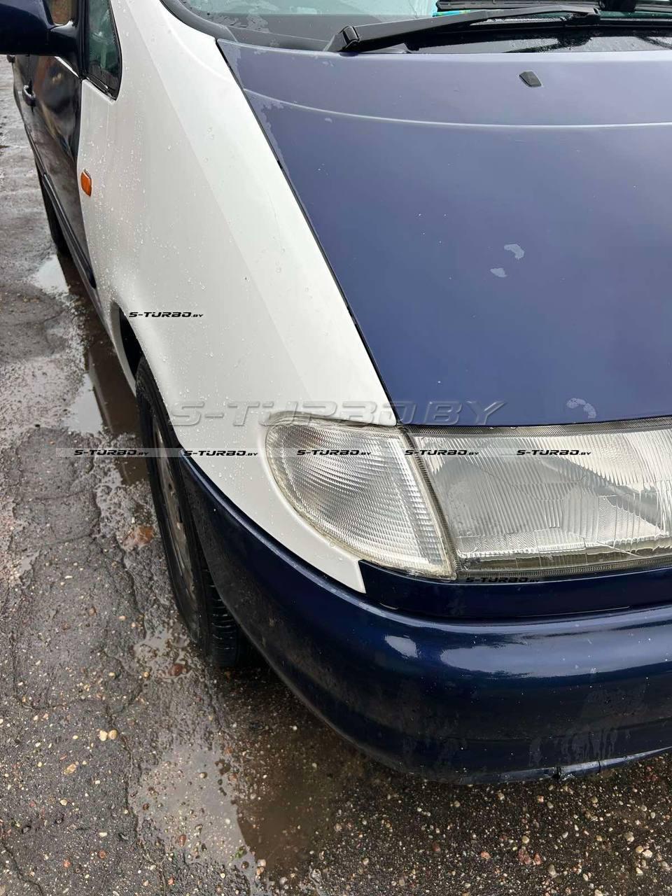 Крыло переднее (правое) стеклопластик