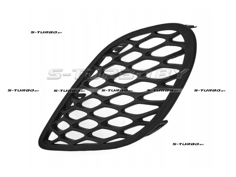 Решетка в бампер (правая)