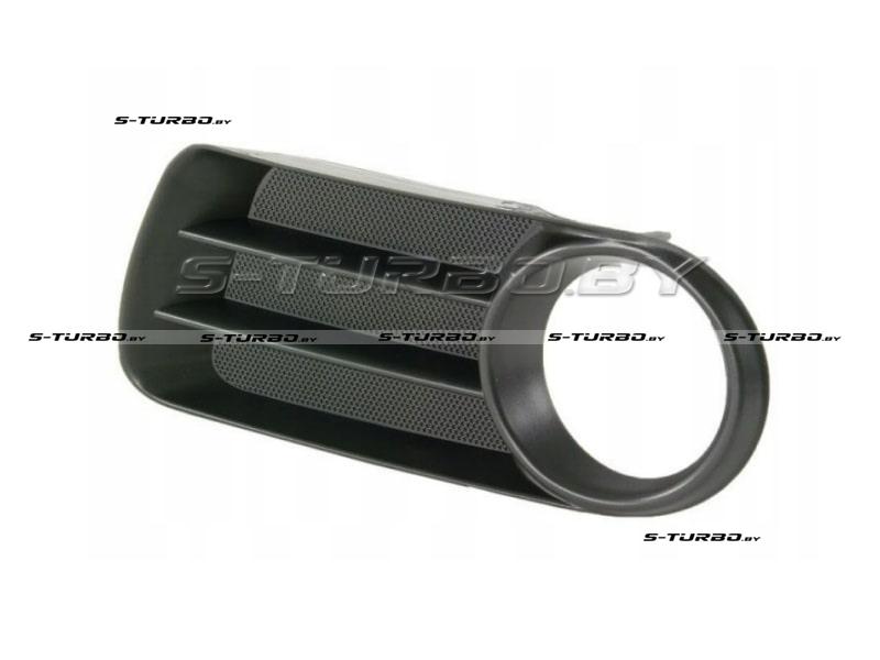 Решетка в бампер (левая) с отв. под противотуманку