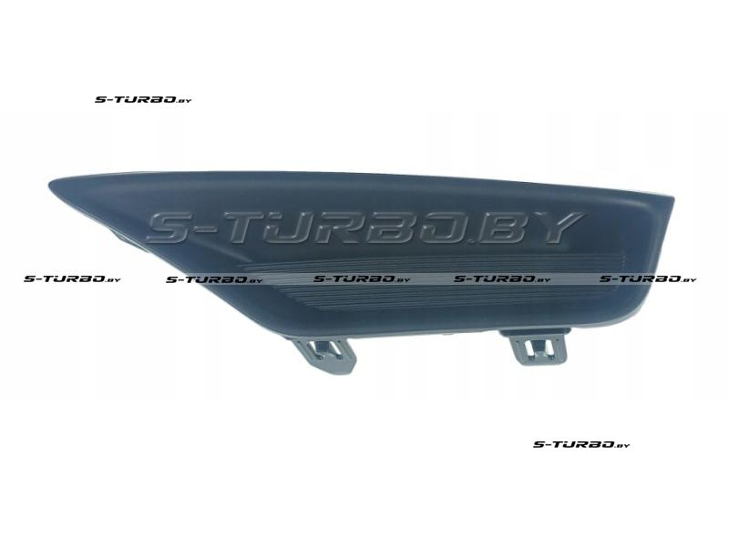 Решетка в бампер (левая)