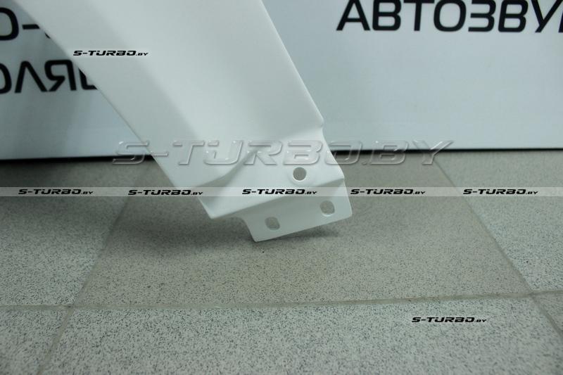 Крыло переднее (левое) стеклопластик