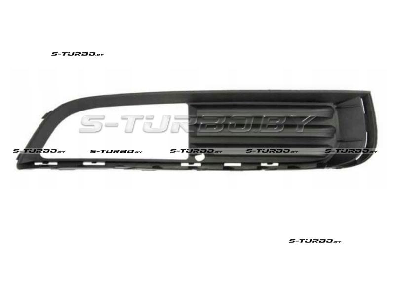 Решетка в бампер (правая) с отв. под противотуманку