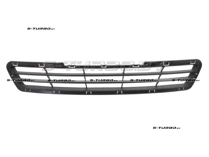 Решетка в бампер (центральная)