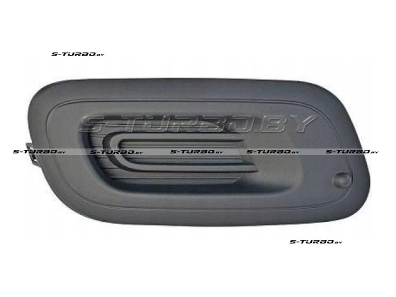 Решетка в бампер (правая) без отв. под противотуманку