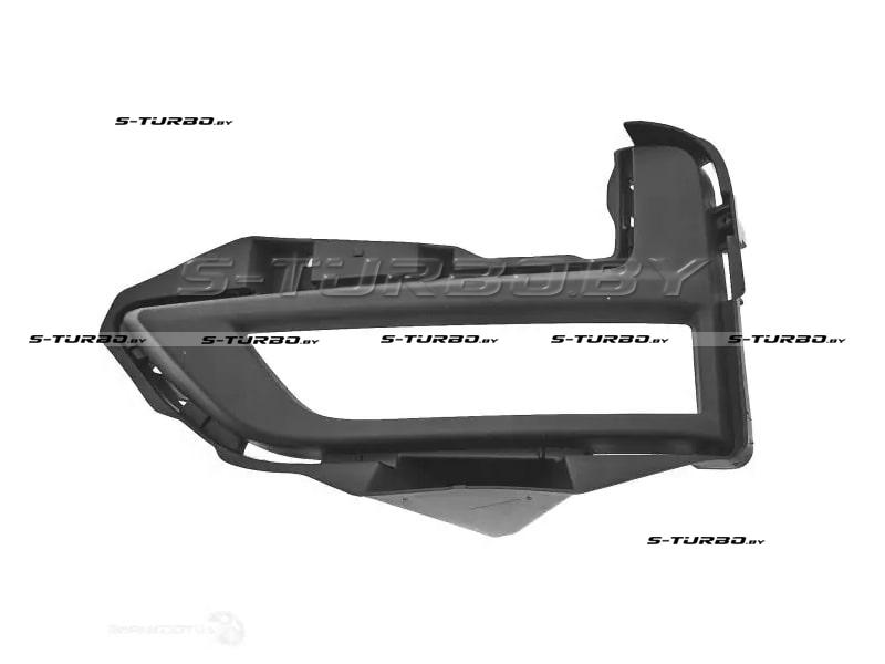 Решетка в бампер (левая) с отв. под противотуманку